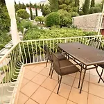 2 Bedroom With Garden Апартаменты Млини