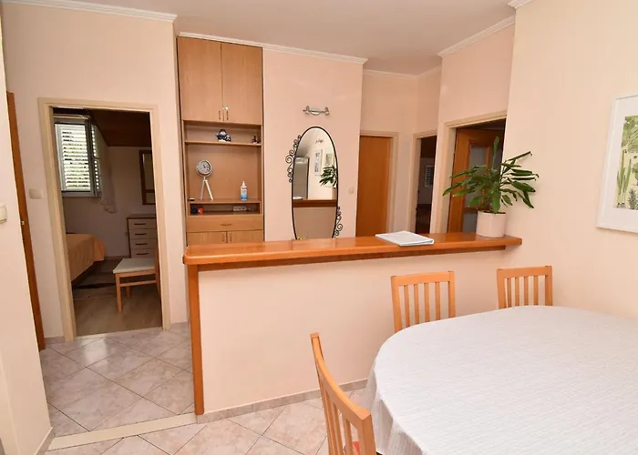 2 Bedroom With Garden