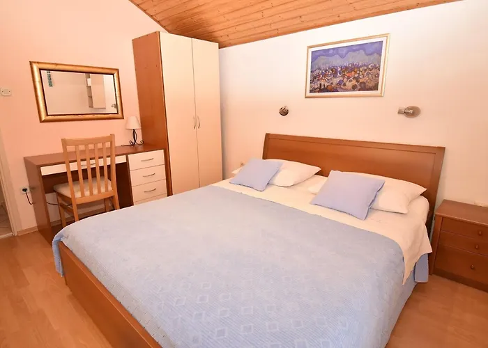 公寓 2 Bedroom With Garden 米利尼