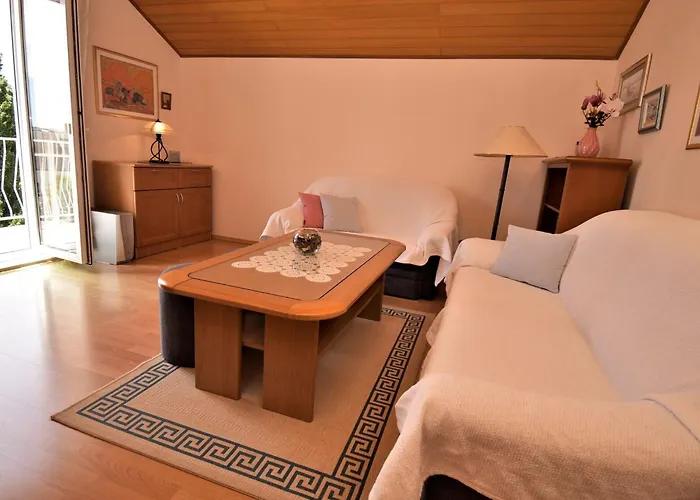 公寓 2 Bedroom With Garden 米利尼